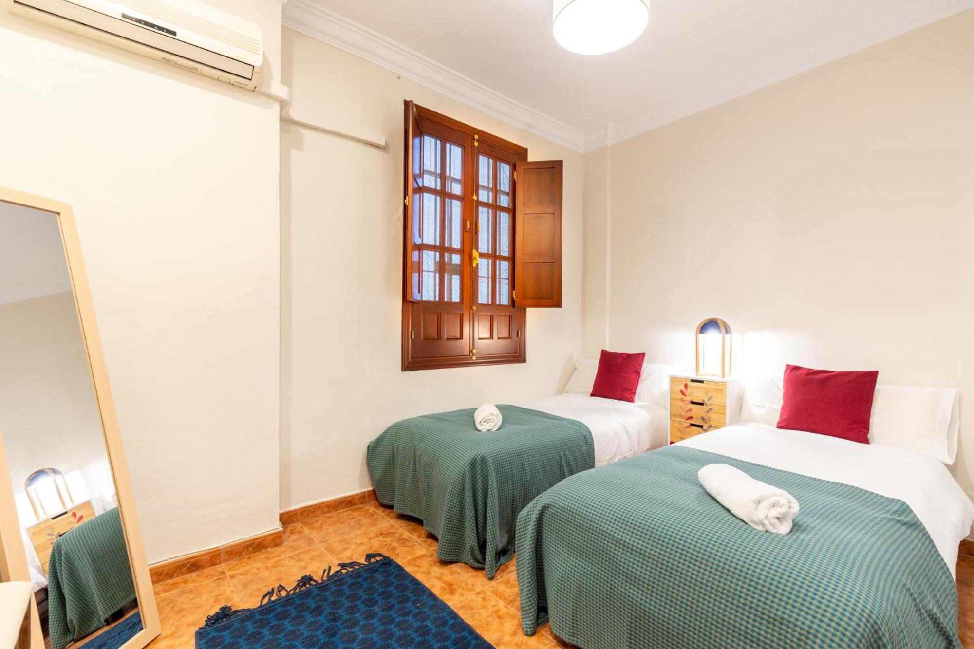 Aoa Green Gardens Family House Севиля Екстериор снимка